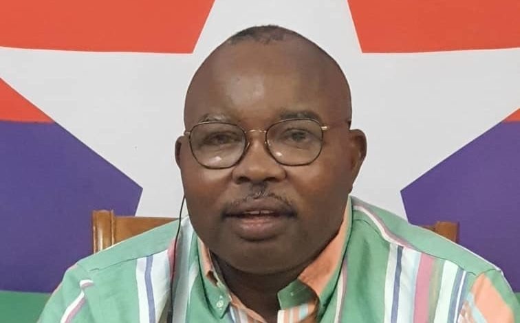 عبدالواحد نور ينعى والدة القائد سعيد امام الحاج